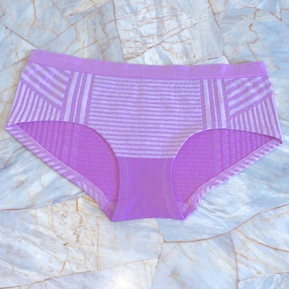 Victoria Secret VS Lilac Hiphugger Seamless Small - Picture 4 of 6
